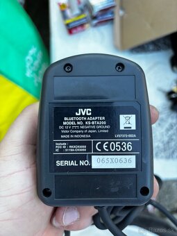 JVC Bluetooth adapter KS - BTA200 - 2