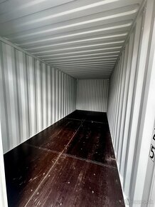 SKLADUJ BEZPEČNE V HERMETICKÝCH UZATVORENÝCH KONTAJNEROCH - 2
