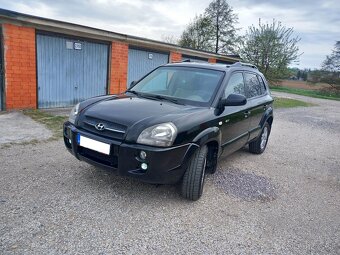 Hyundai Tucson 2.0CRDI 103kw 4x4 ťažné - 2