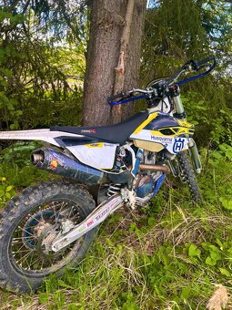 Husqvarna FE 450 - 2