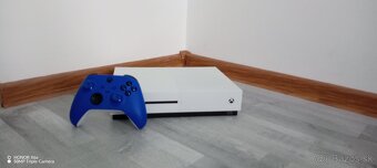 Xbox One S + 22 hier + nový ovládač – výborný stav - 2