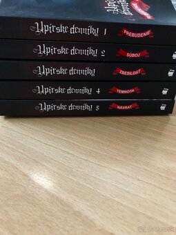 Predám sadu 5 kníh – Upírske denníky (L.J. Smith) - 2