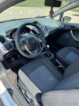 Ford Fiesta - 2