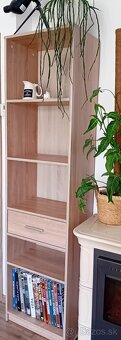 Regál / knižnica - 2