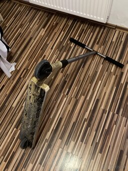 Freestyle kolobežka - 2