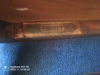 Originál THONET – 4 stoličky + starší stolík – vhodné na cha - 2