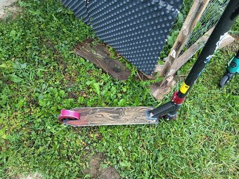 Predam detske skakacie kolobezky. - 2