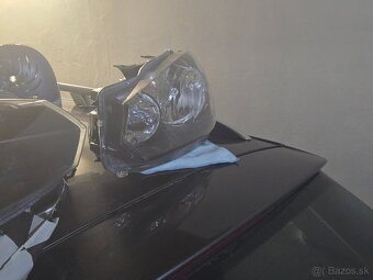 Predám svetlomety na golf 6 - 2