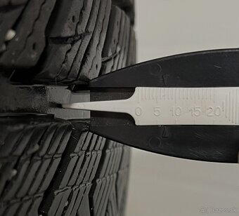 Zimné pneu. 255/45 R19 104V - 2