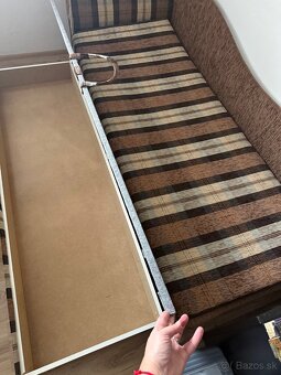 Rozkladacia pohovka - 2