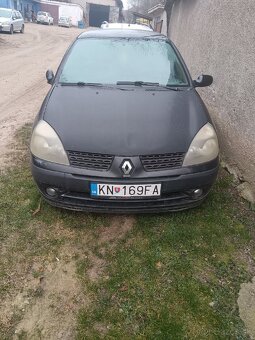 Renault clio - 2
