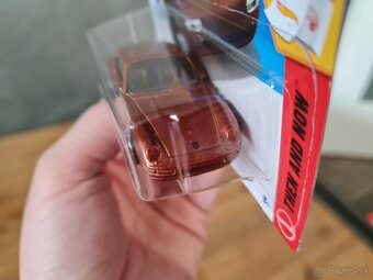 Porsche Carrera 2026 Hot Wheels - 2