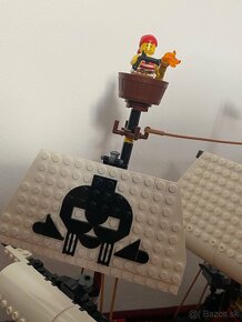 Lego Creator 31109 Piratska loď 3v1 - 2