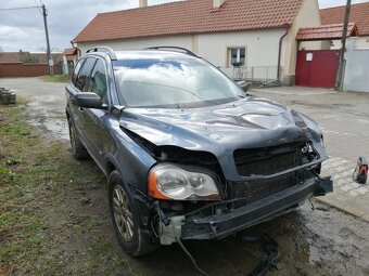 Volvo XC90 - 2