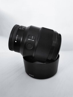 Sony 85mm F1.8 - 2