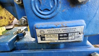 Malotraktor AGZAT s prislusenstvo + nahradny motor - 2