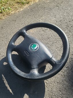 Volant s airbagom octavia - 2