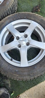 Hliníkové disky 4 x 100 R 15 boli na Dacia Lodgy - 2