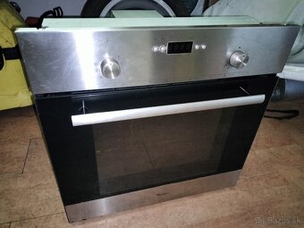 Teplovzdušná rúra Whirlpool - 2