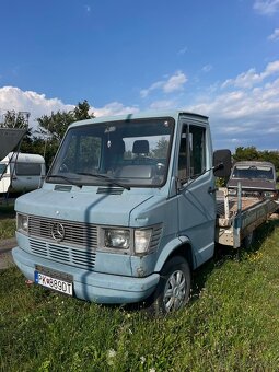 Mercedes-benz 2.3 odťahovka - 2