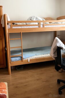 Predám masívny nábytok - 2