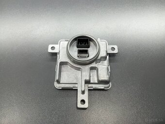 Riadiaca jednotka xenonu 8K0941597E - 2