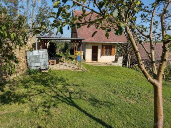 PREDÁM ZÁHRADKU S CHATOU V HOLÍČI. - 2