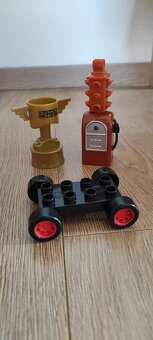 Lego Duplo - policajné auto - 2