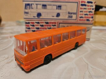 Autobus Ikarus 260 1:87 - 2