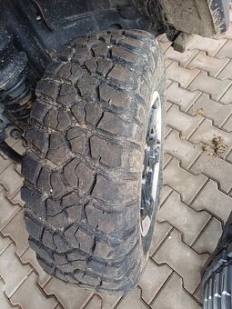 bf goodrich 255/75r17 off road 255 75 17  11mm - 2