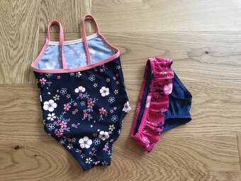 Dievcenske plavky cca 2roky - 2