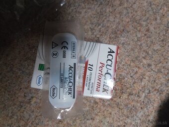 Glukomer ACCU-CHEK - 2