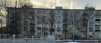 Na predaj – 2-izbový byt v pôvodnom stave - 2