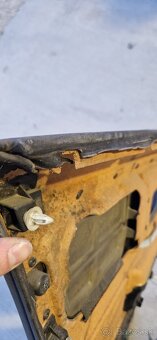 BMW E36 tapacir dveri - interier - 2