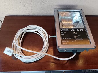 Predám reflektor. - 2