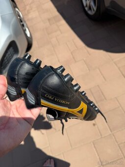Kopačky Mizuno Morelia pro - 2