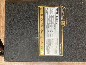 Chieftec GPM-1250C Navitas 1250W 80+ Gold – Výkonný zdroj - 2
