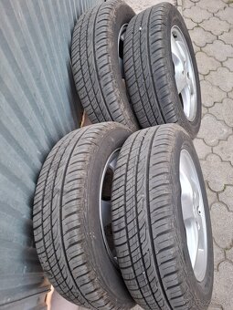 Suzuki Ignis obuté elektróny 15" 185/60 r15" - 2