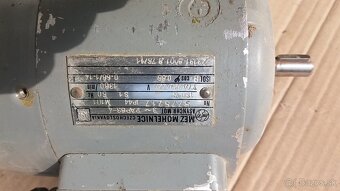 Predám elektromotor 180w,1360ot/min - 2