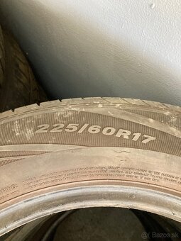225/60R17 - 2