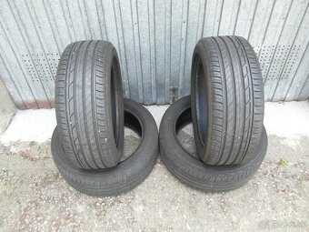 215/50 R18 - 2