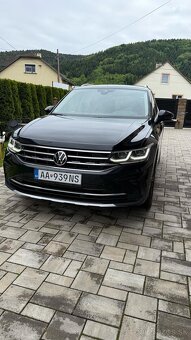 Volkswagen Tiguan 2.0 TDI Elegance 4Motion 4x4 DSG7 IQ light - 2