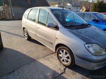 Renault Scenic - 2