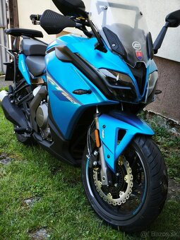 CF MOTO 650 GT - 2