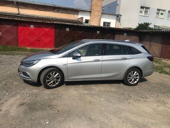 Opel Astra Sport Tourer diesel - 2