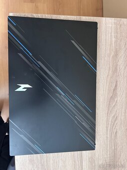 Acer nitro v15 - 2