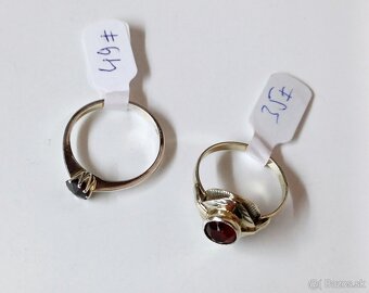 2ks pekne staršie strieborne prstene - 2