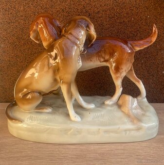 Porcelánové sošky psov,značky Royal Dux. - 2