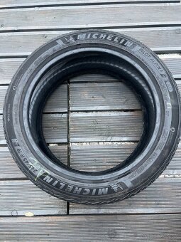 245/45 R19 Michelin Pilot Alpin 5 - 2