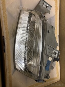 Fiat Punto Svetlo - 2